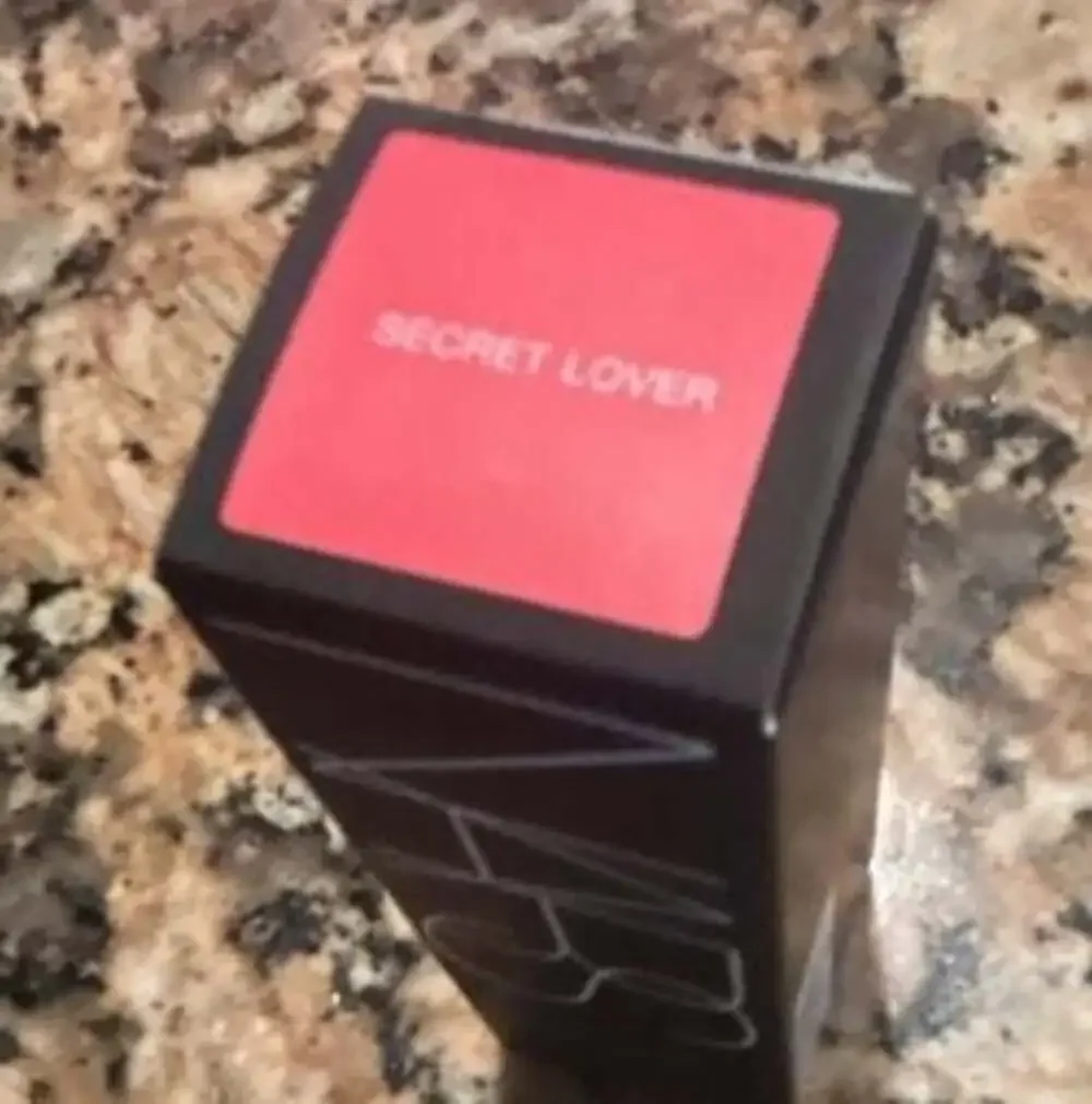 NARS afterglow liquid